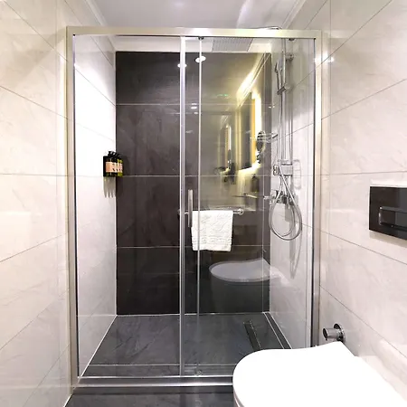 Hotel Days By Wyndham Bomonti