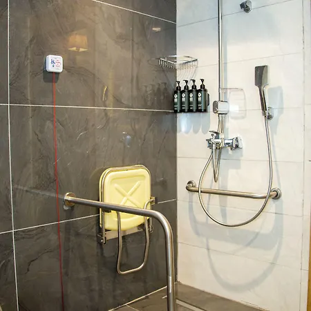 Days By Wyndham Bomonti 4*