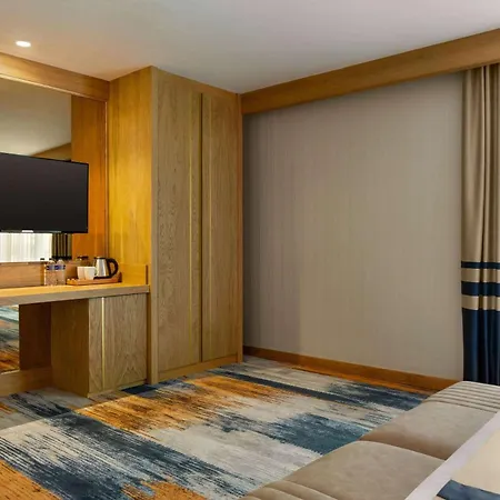 Otel Days By Wyndham Bomonti 4*