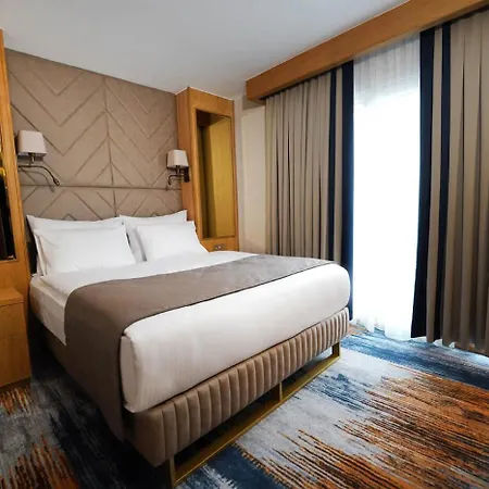 Otel Days By Wyndham Bomonti 4*